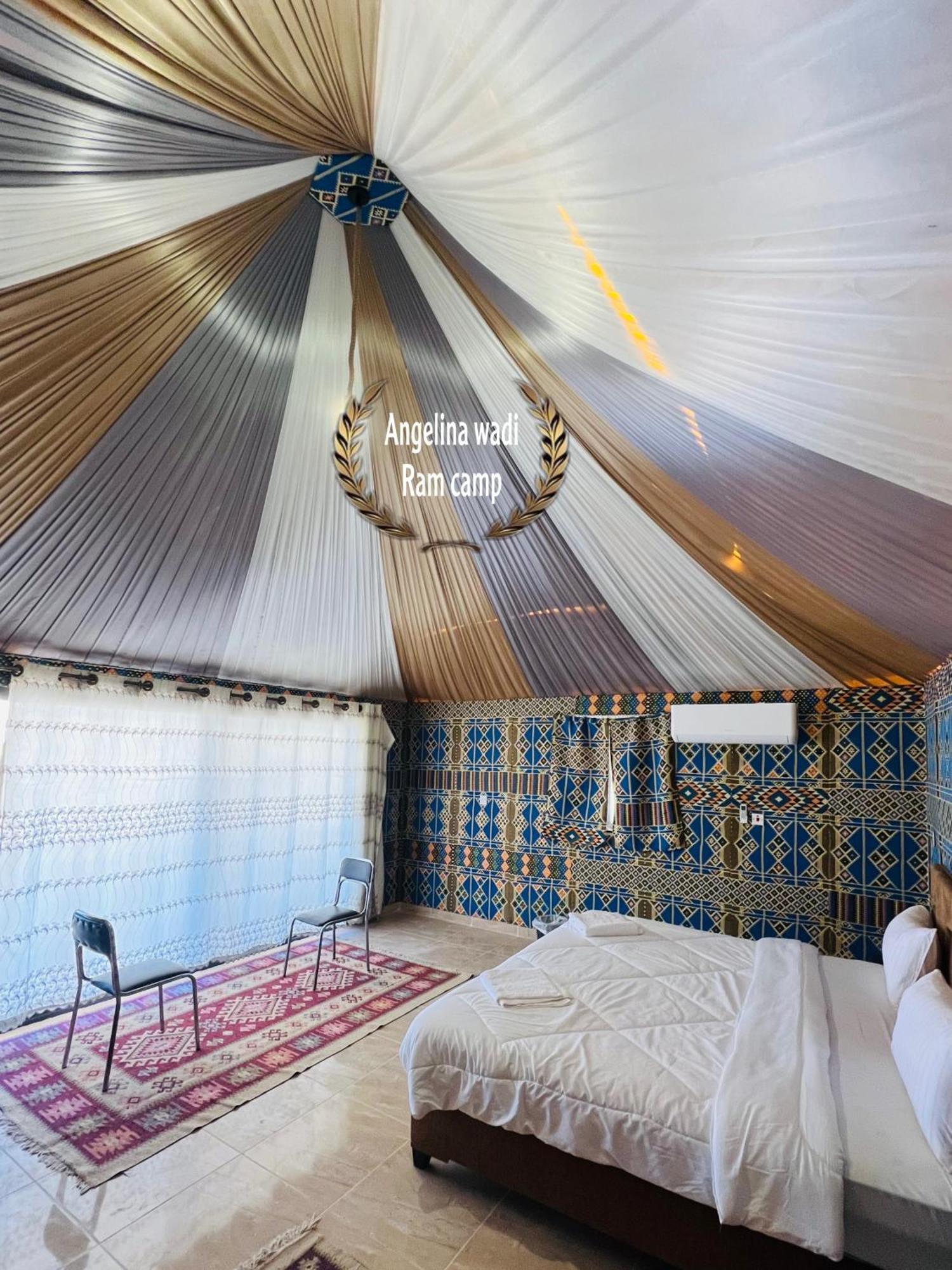 Angelina Wadi Rum Camp Ngoại thất bức ảnh