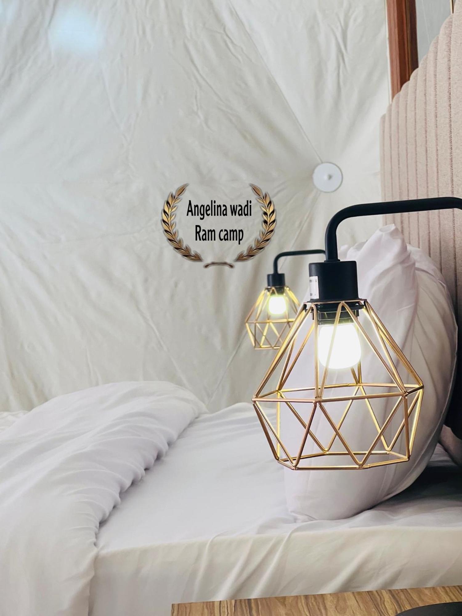 Angelina Wadi Rum Camp Ngoại thất bức ảnh